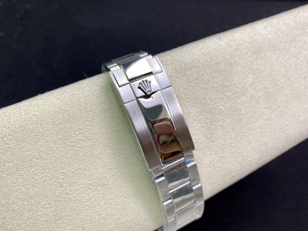 激安ロレックス着用イメージ